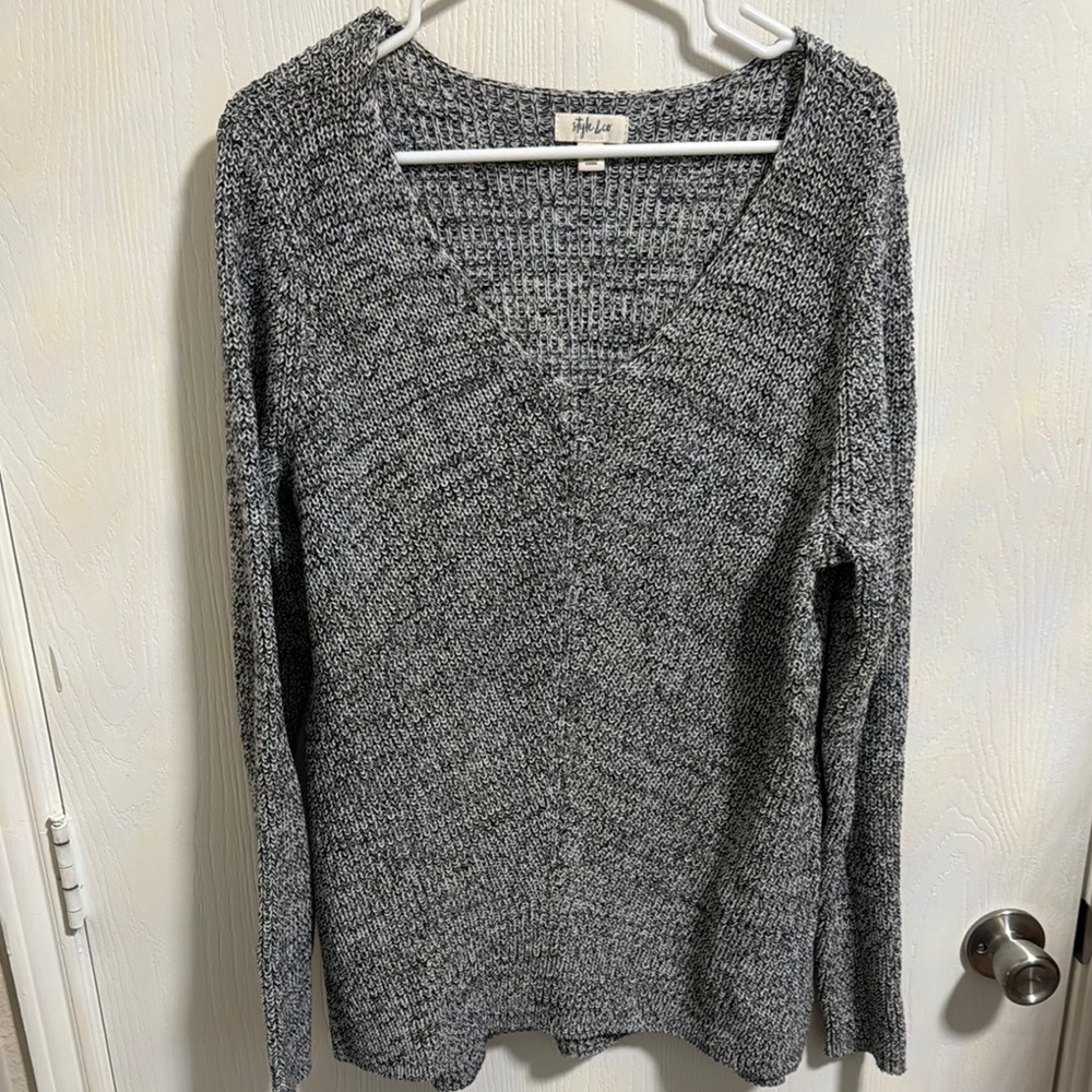 Style & Co Women’s Knit V-Neck Long Sleeve Soft Sweater Plus Size 0X Lightweight